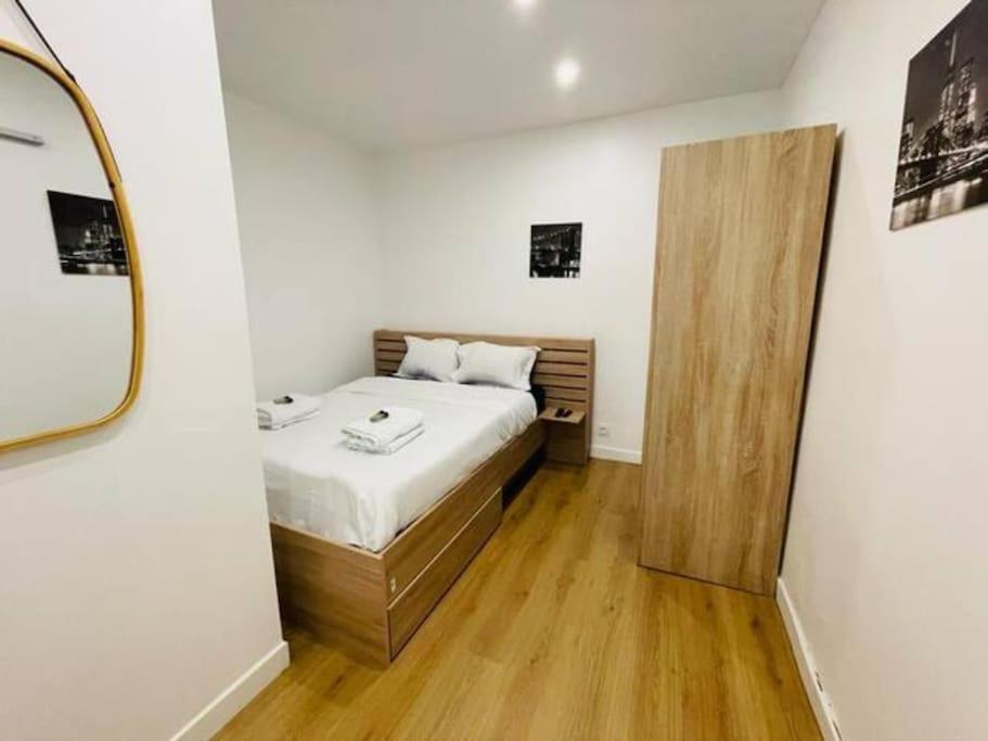 Appartement - Porte Maillot - Levallois - Centre Commercial So Ouest - 4 Pers Extérieur photo